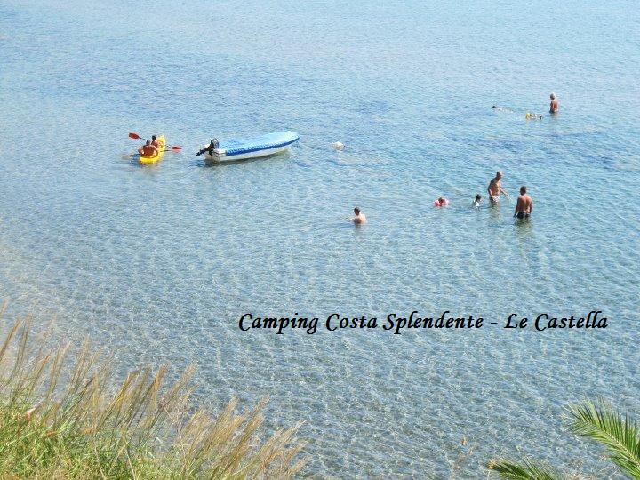 Отель Camping Costa Splendente Sul Mare Ле-Кастелла Экстерьер фото