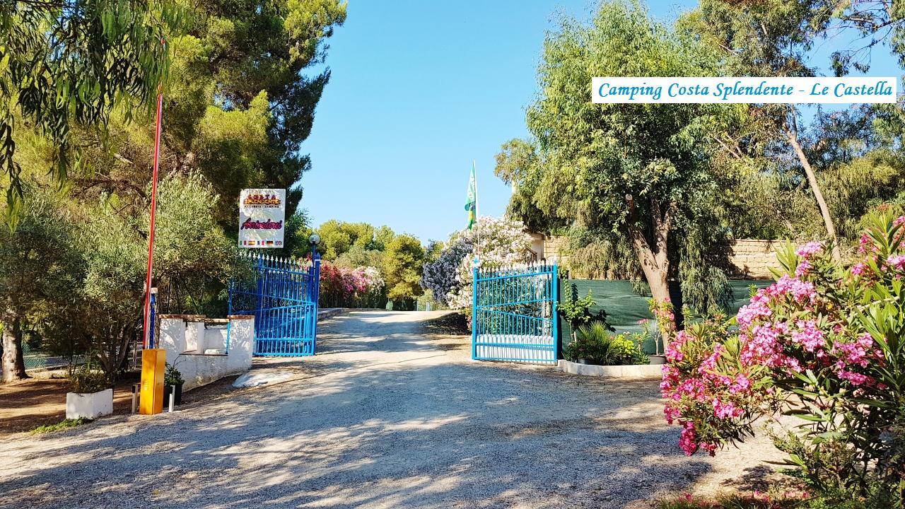 Отель Camping Costa Splendente Sul Mare Ле-Кастелла Экстерьер фото